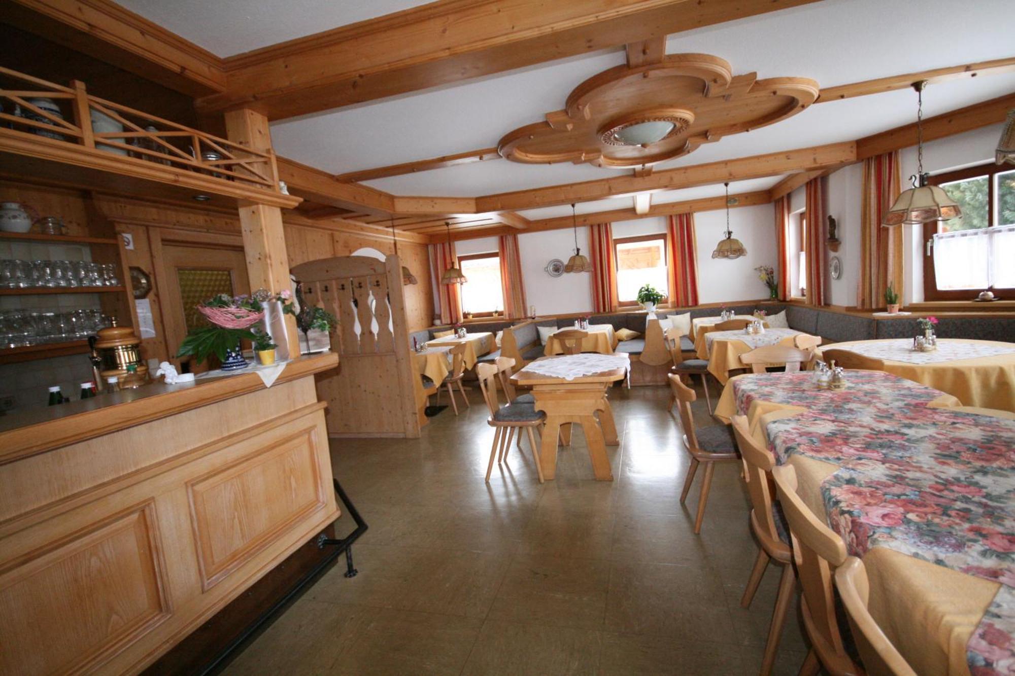 Pension Thorerhof Haus im Ennstal Dış mekan fotoğraf